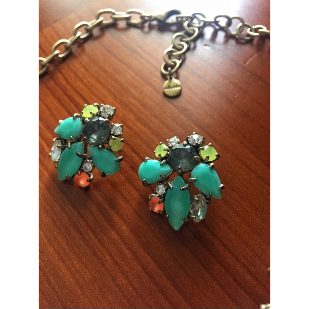 S&D Elodie stud gem earrings